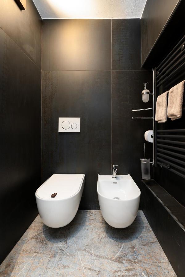 F1Rst Suite Apartment & Spa Florença Exterior foto