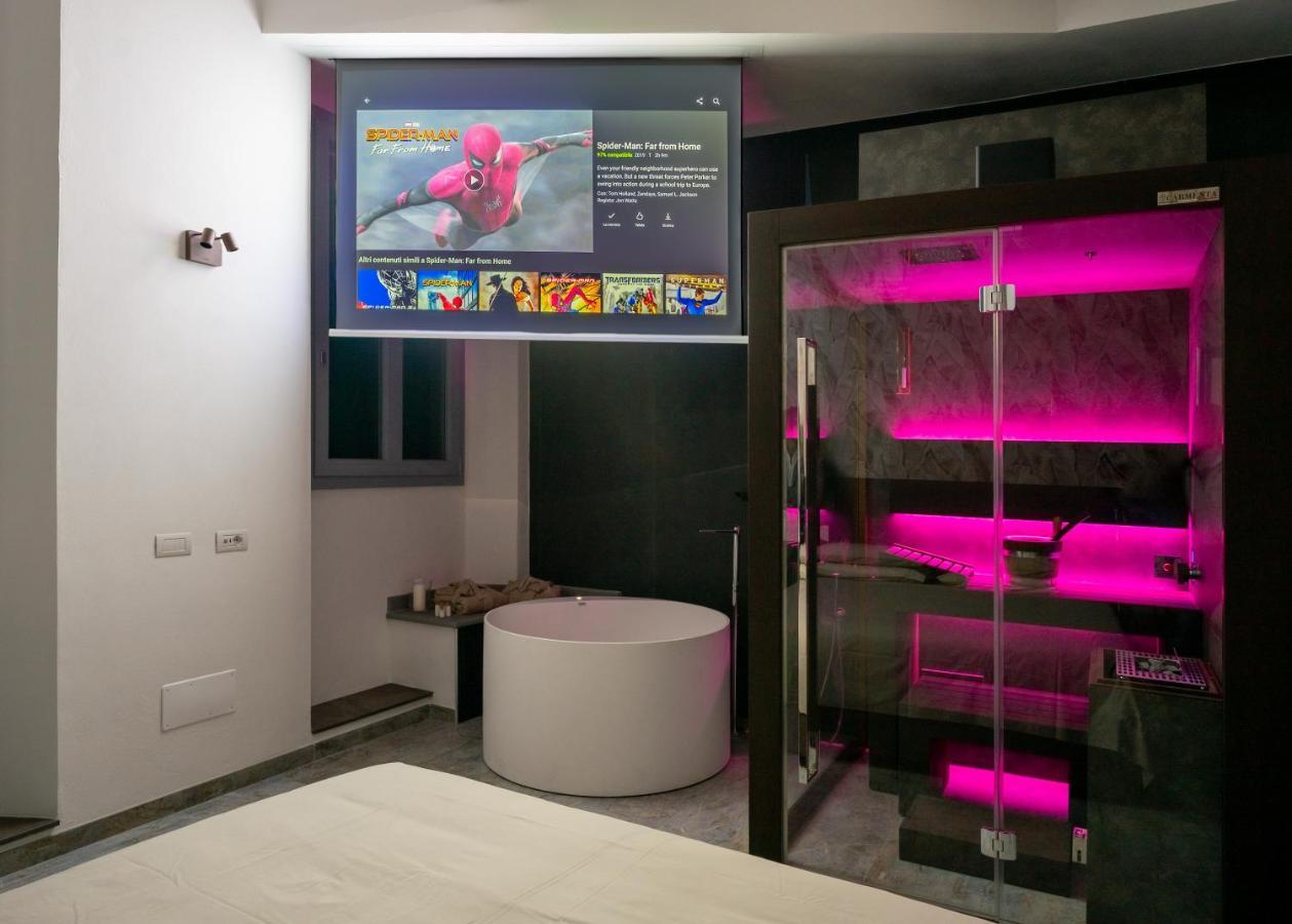 F1Rst Suite Apartment & Spa Florença Exterior foto
